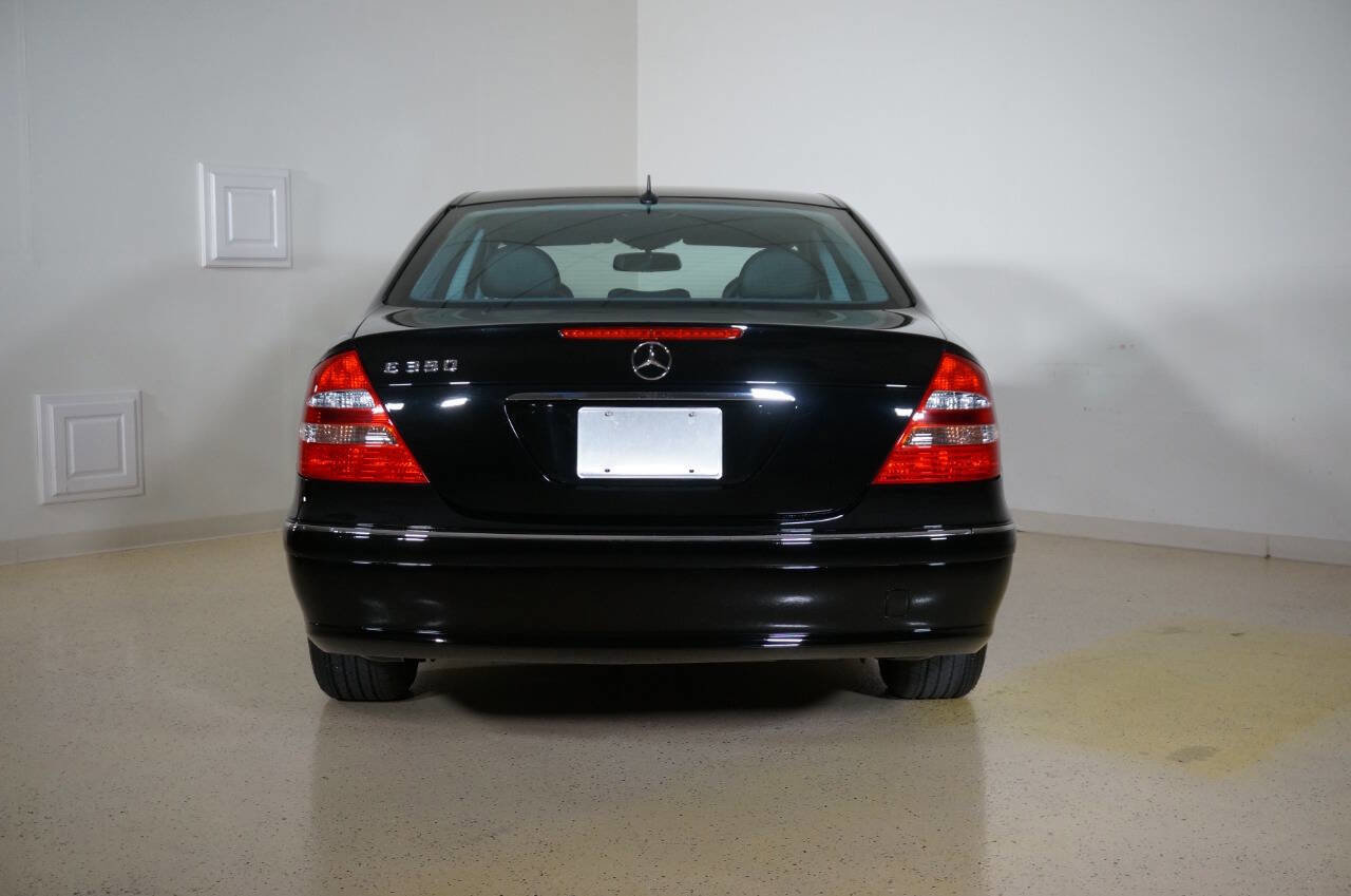 Used 2006 Mercedes-Benz E 350 Sedan image 2