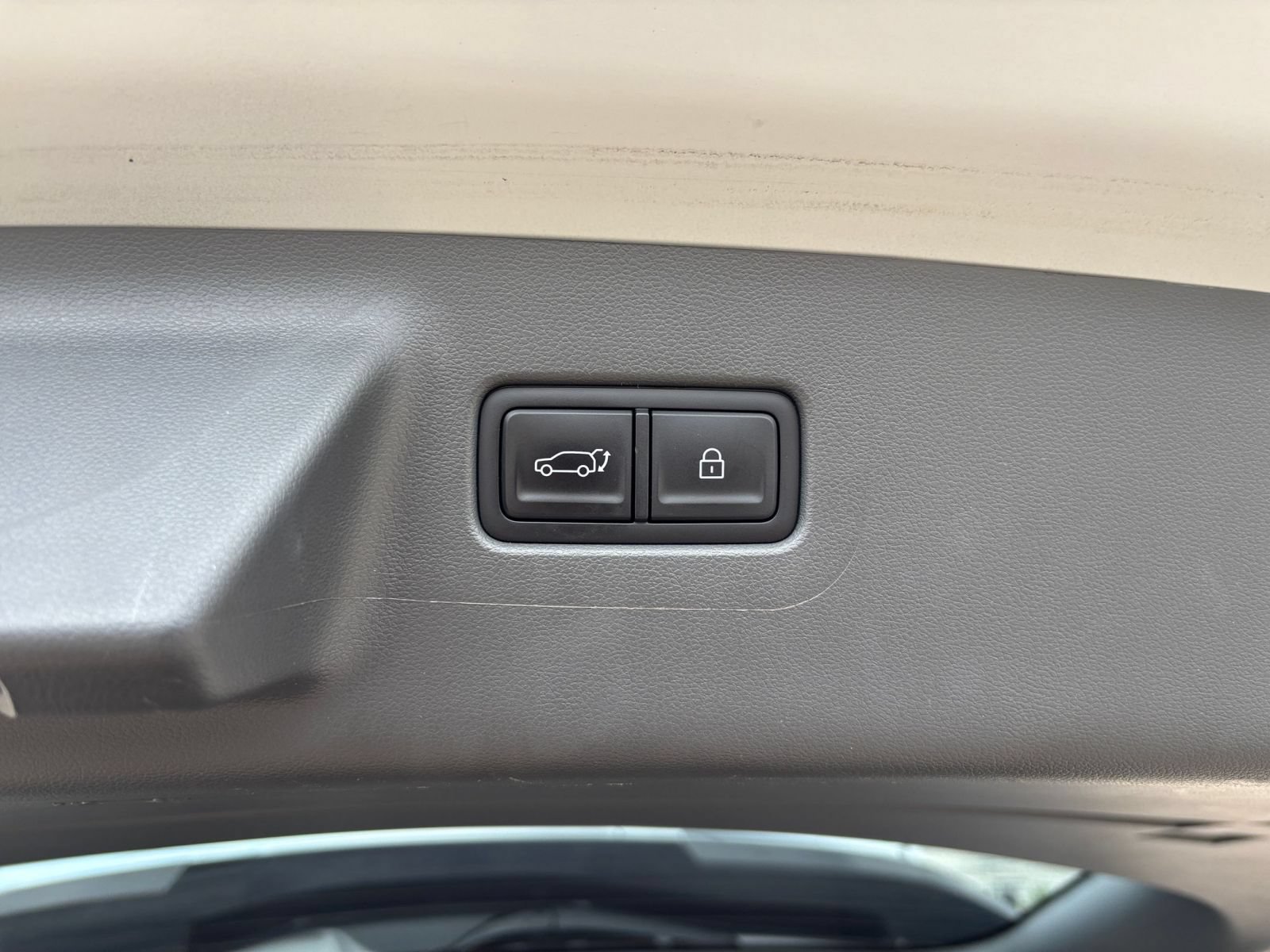 Used 2025 Hyundai Santa Fe SEL AWD/4WD image 22