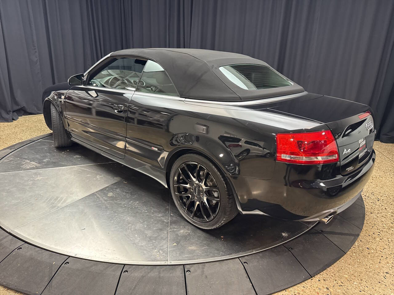 Used 2009 Audi A4 2.0T image 5