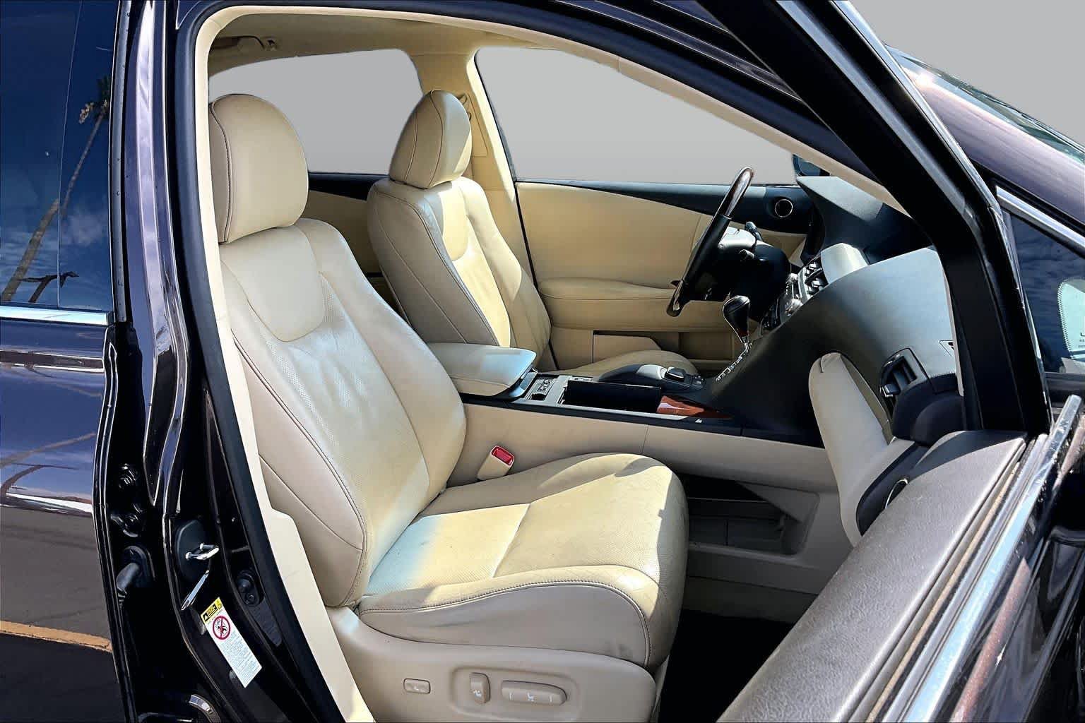 Used 2013 Lexus RX 450h FWD w/ Navigation Pkg image 8