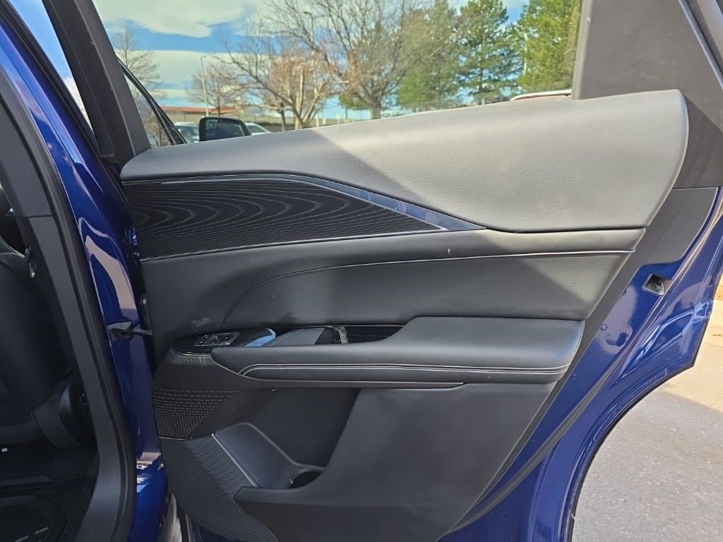 Certified 2024 Cadillac Lyriq Sport image 7