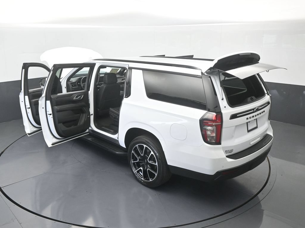Used 2024 Chevrolet Suburban RST RWD image 72
