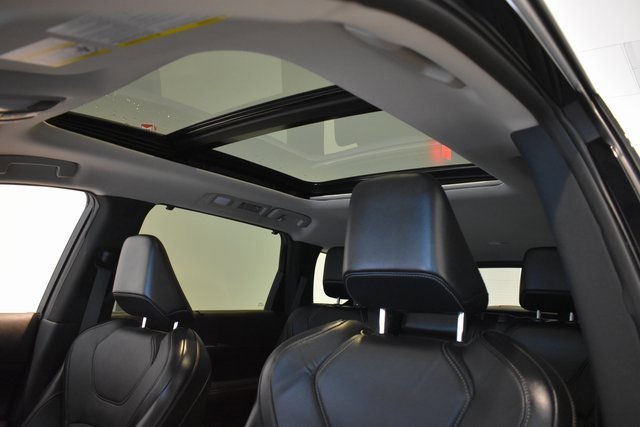 Used 2023 INFINITI QX60 Luxe w/ Performance Audio Package image 30