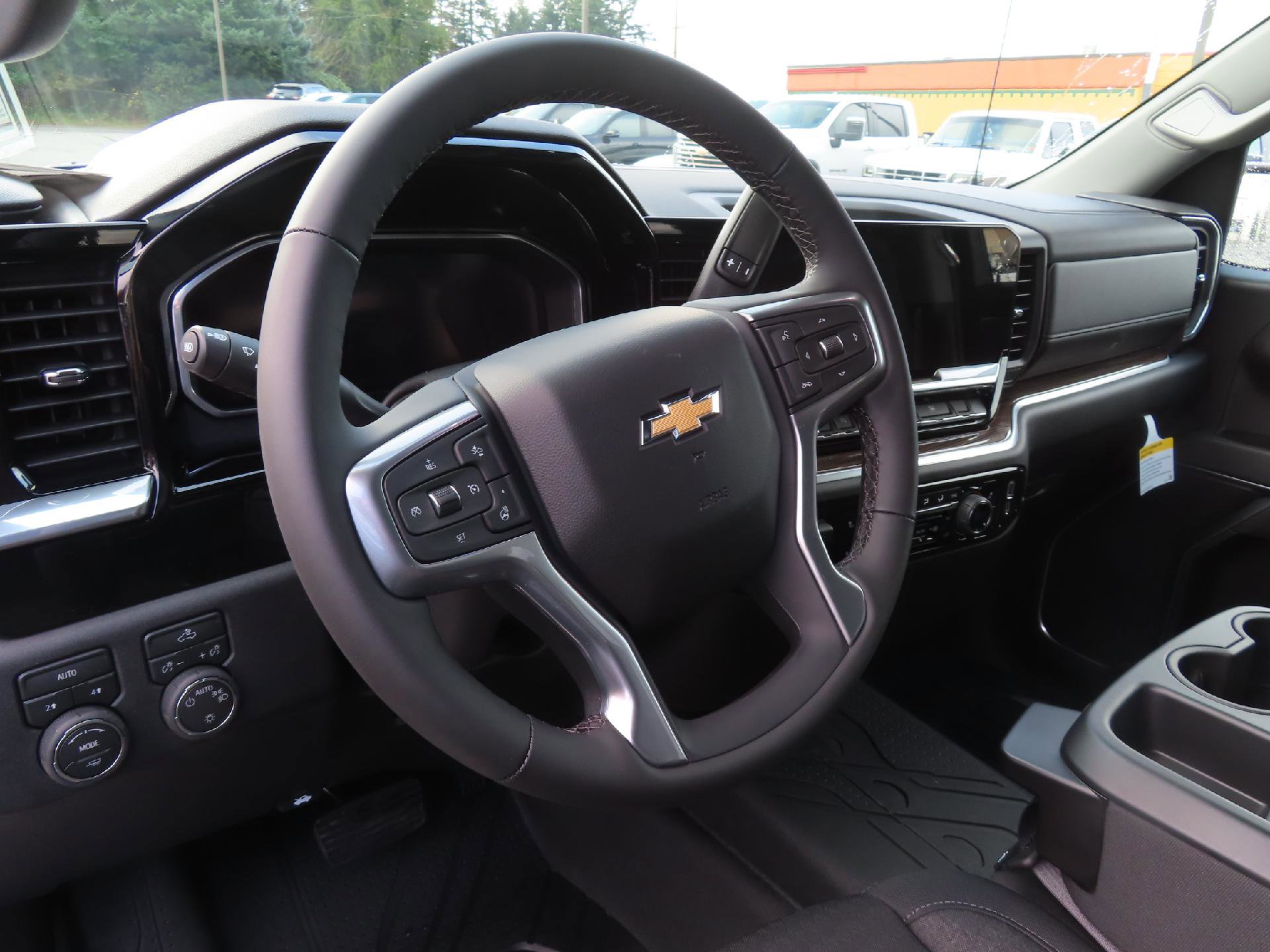 New 2026 Chevrolet Silverado 1500 LT w/ All Star Edition Plus image 14