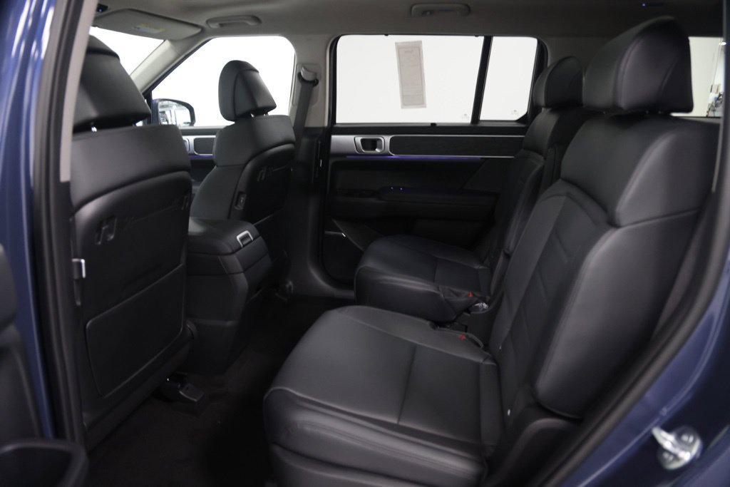 New 2027 Hyundai Santa Fe Limited AWD/4WD image 18