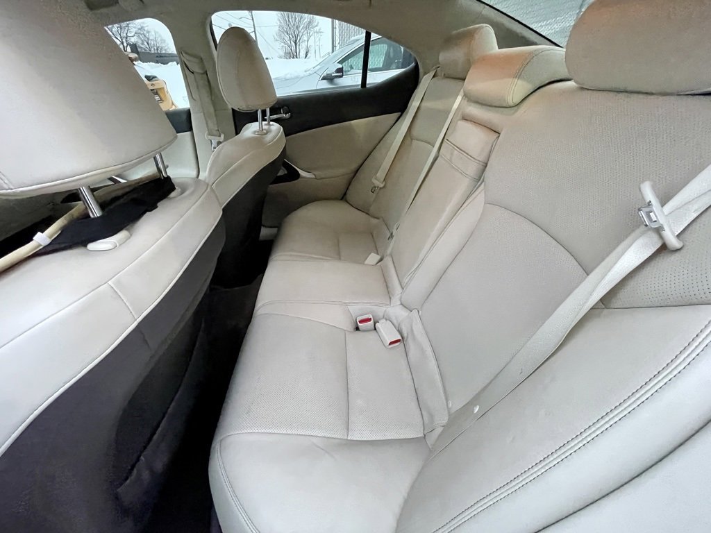 Used 2013 Lexus IS 350 AWD image 11