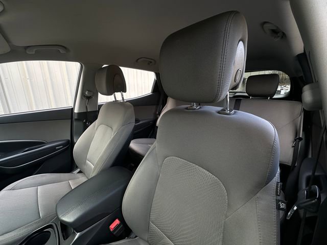 Used 2017 Hyundai Santa Fe Sport image 11