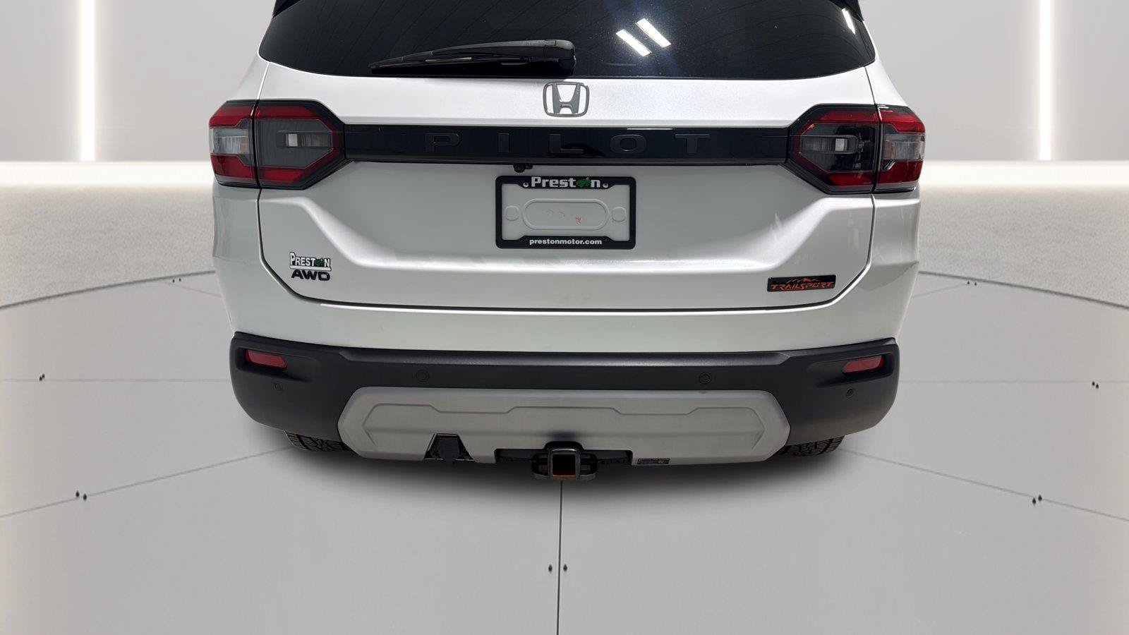 Used 2025 Honda Pilot TrailSport image 30