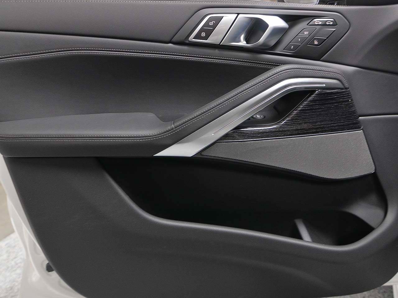 New 2027 BMW X6 xDrive40i AWD/4WD image 7