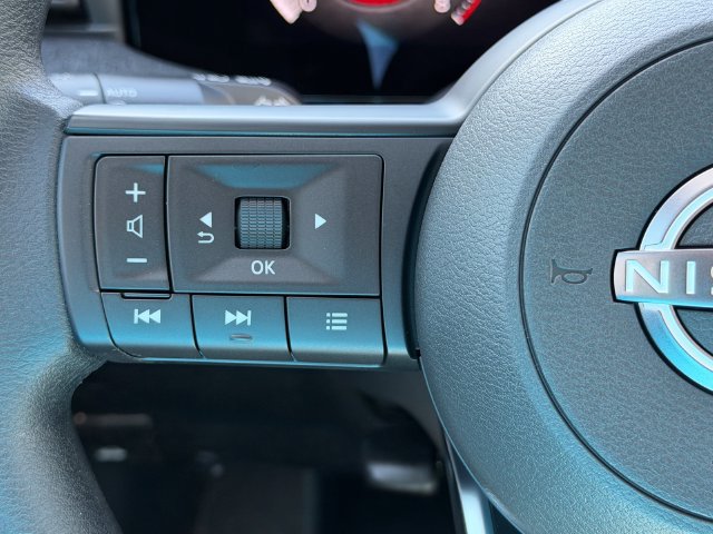 New 2026 Nissan Kicks SV AWD/4WD image 12