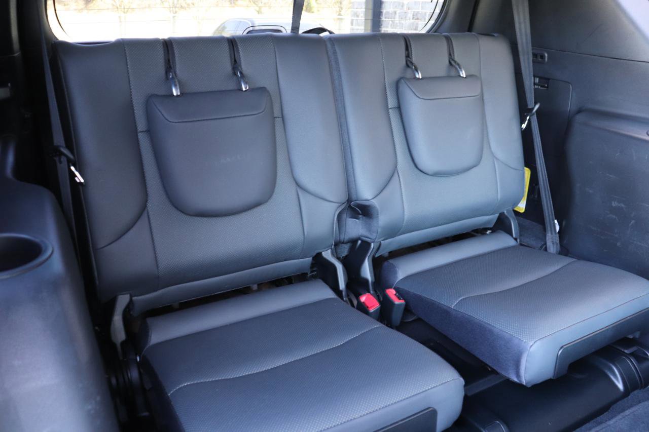 Used 2020 Lexus GX 460 Premium w/ Premium Package image 38