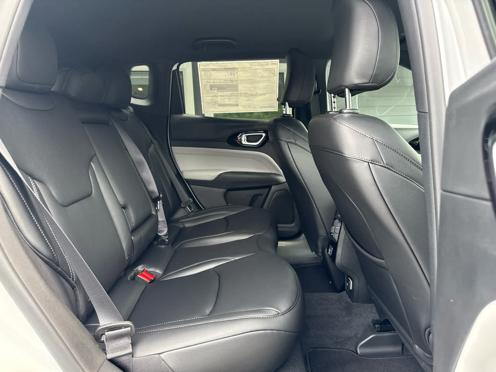 New 2026 Jeep Compass Limited AWD/4WD image 17