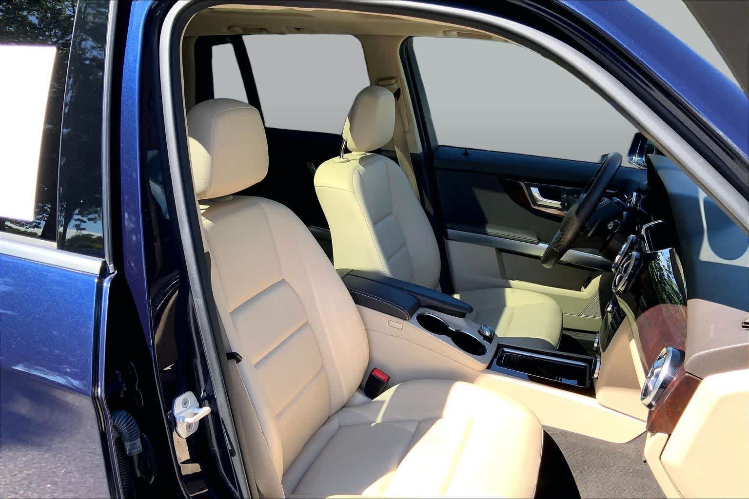 Used 2015 Mercedes-Benz GLK 350 4MATIC image 8