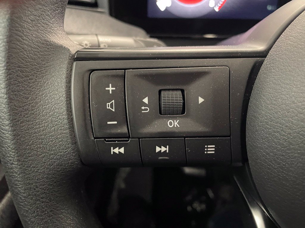 Certified 2026 Nissan Kicks SV FWD image 12
