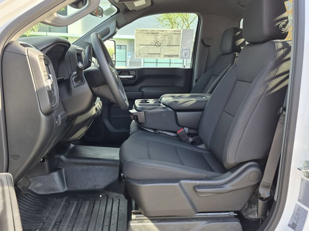 New 2026 GMC Sierra 3500 Pro w/ Convenience Package RWD image 18