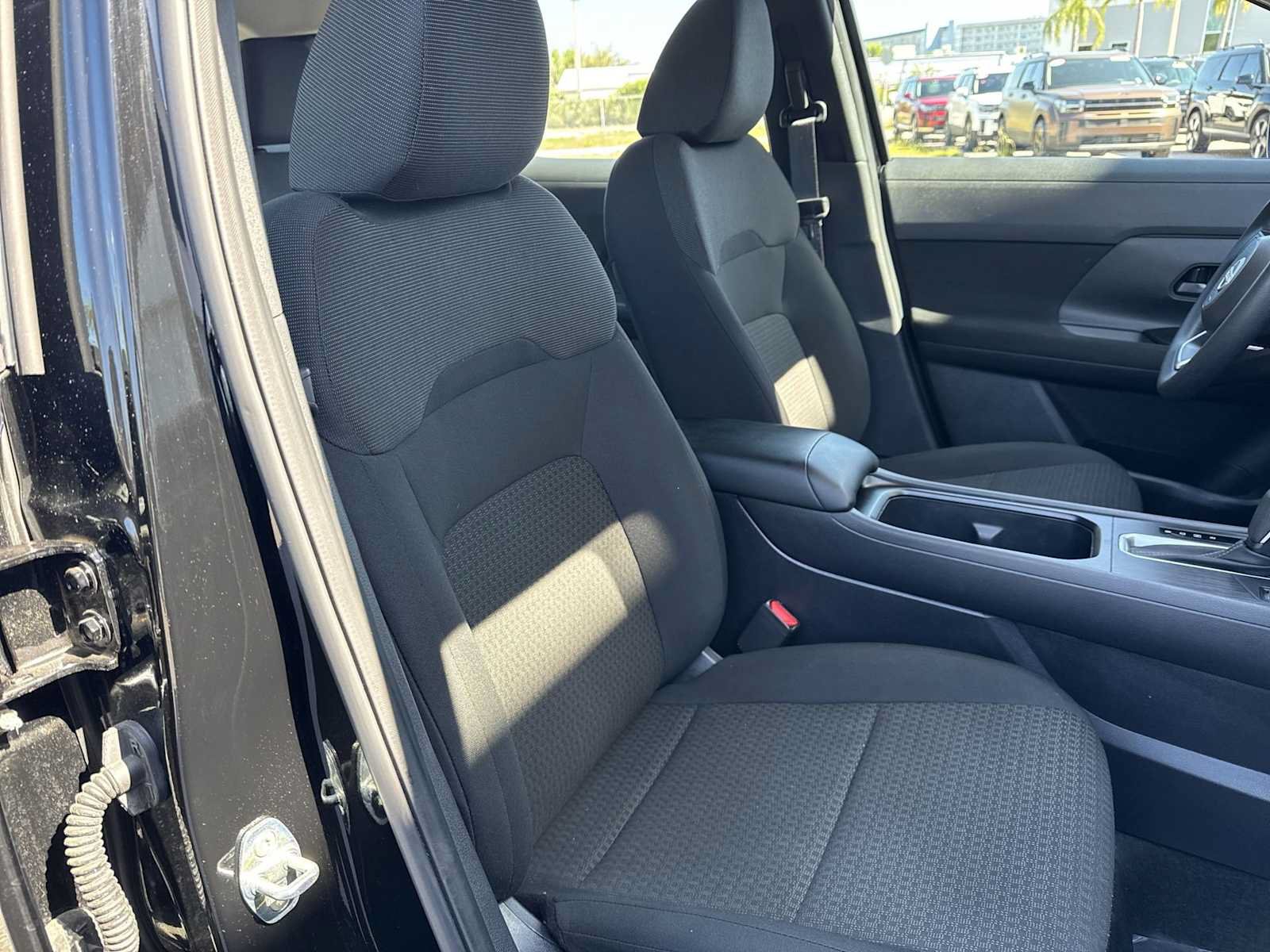 Used 2025 Nissan Kicks S FWD image 19