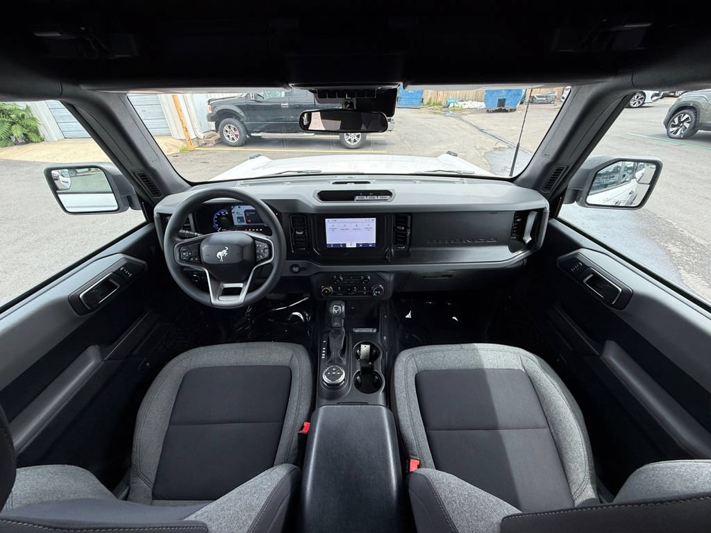 Used 2023 Ford Bronco 4-Door AWD/4WD image 24