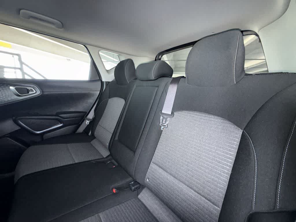 Used 2024 Kia Soul EX FWD image 22