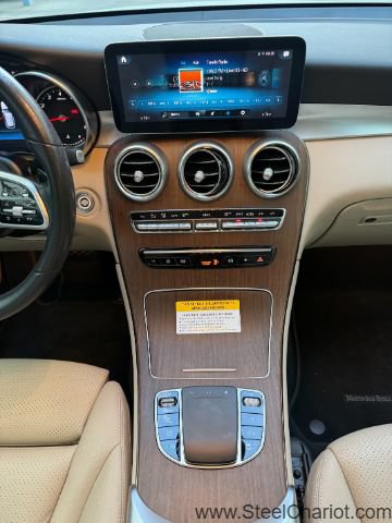 Used 2022 Mercedes-Benz GLC 300 image 13