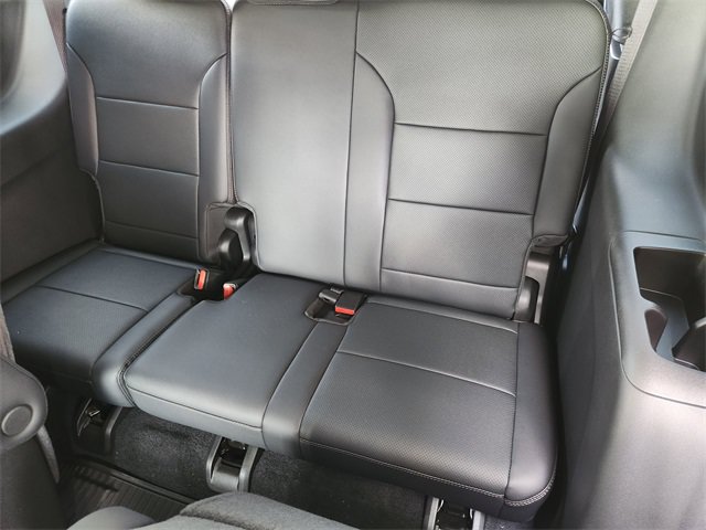 Used 2026 Chevrolet Traverse High Country w/ LPO, Floor Liner Package AWD/4WD image 34