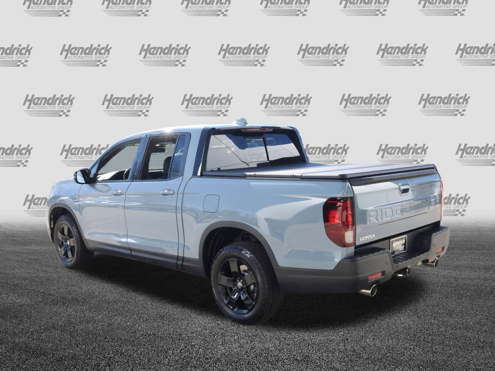Used 2025 Honda Ridgeline Black Edition image 7