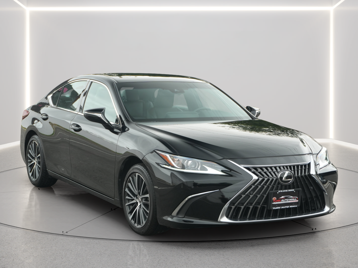 Used 2024 Lexus ES 350 w/ Premium Package FWD image 7