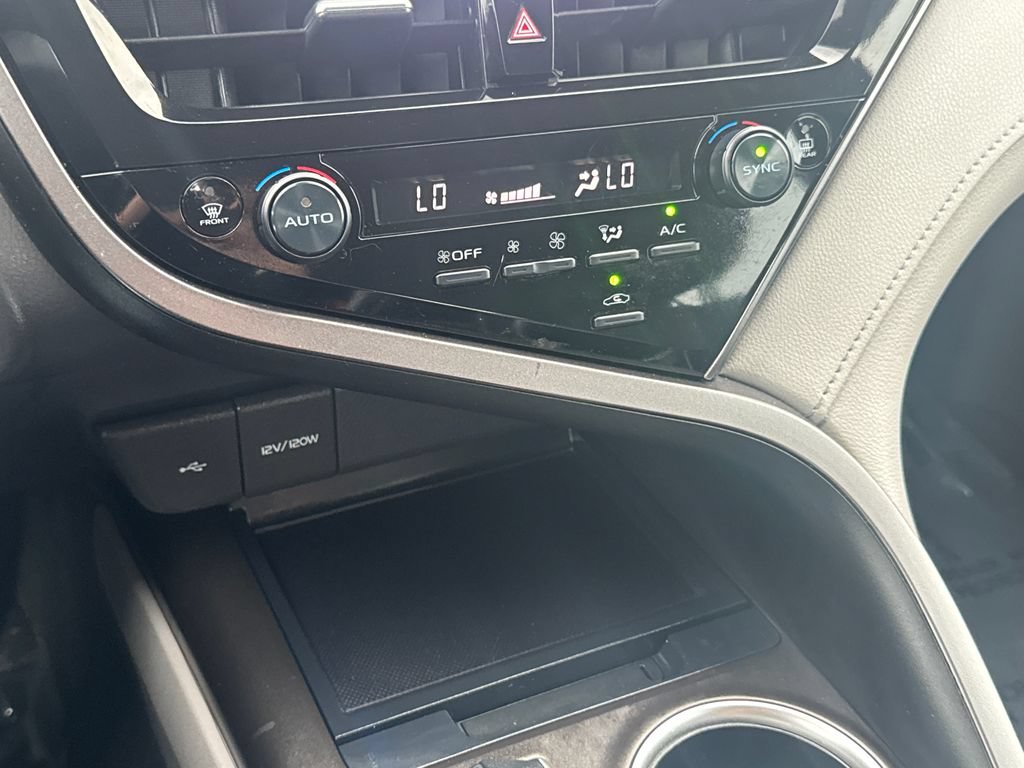 Used 2024 Toyota Camry LE FWD image 22