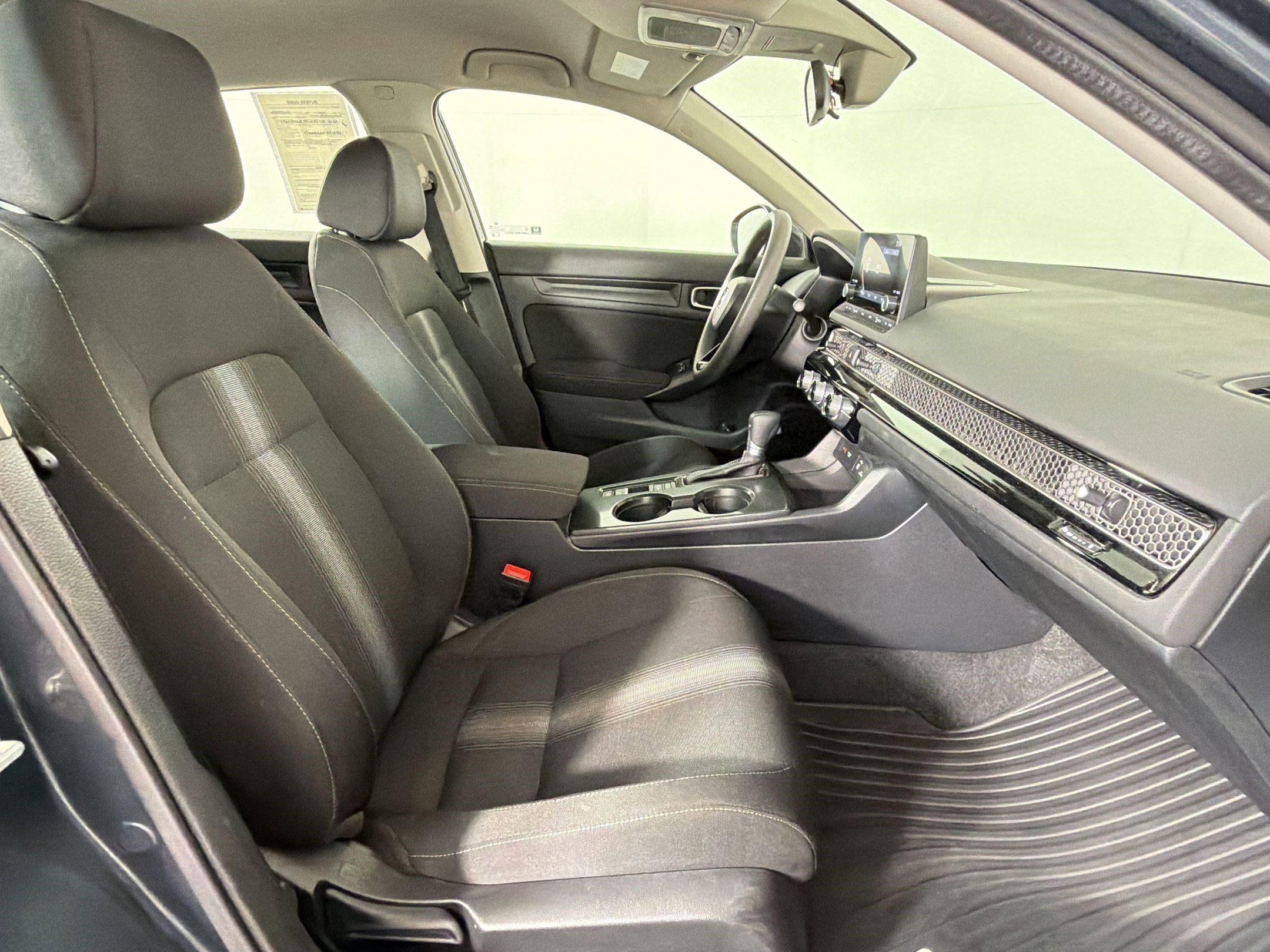 Used 2024 Honda Civic LX image 28