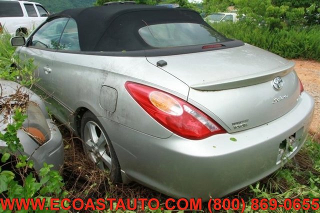 Used 2006 Toyota Solara SLE image 2
