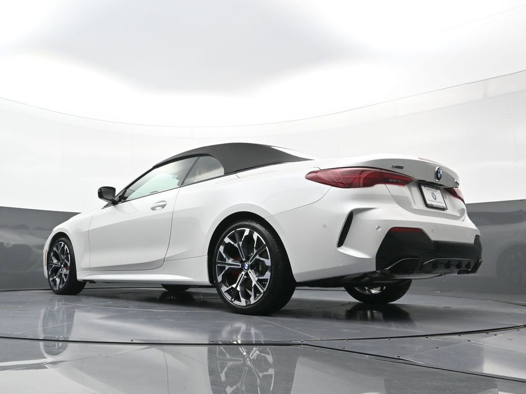 New 2027 BMW 440i xDrive Convertible AWD/4WD image 23