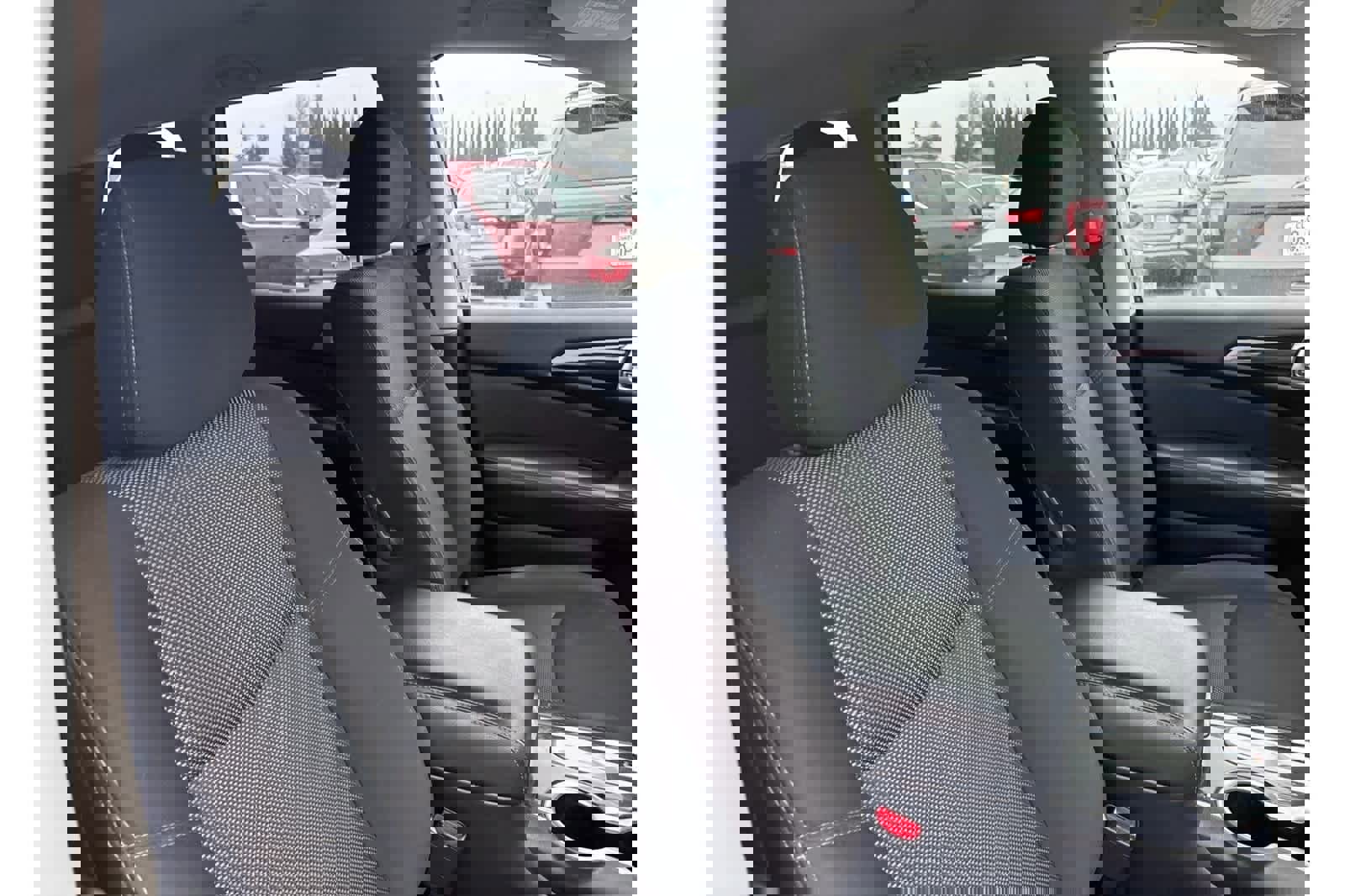 Used 2020 Nissan Pathfinder S image 15