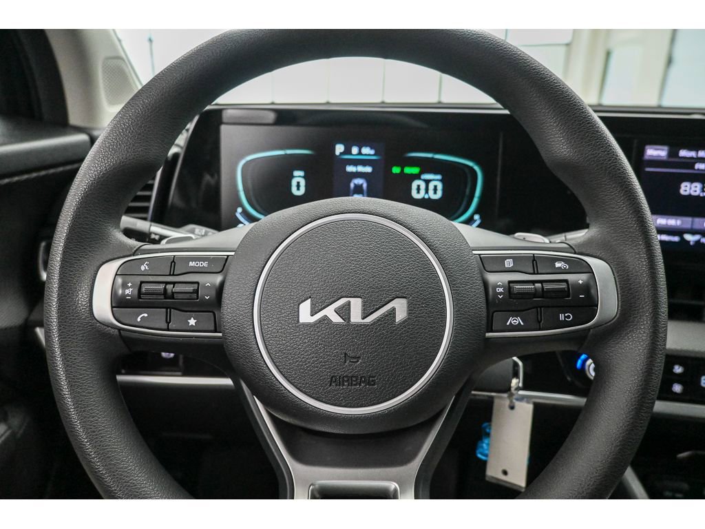 Used 2023 Kia Sportage LX image 31