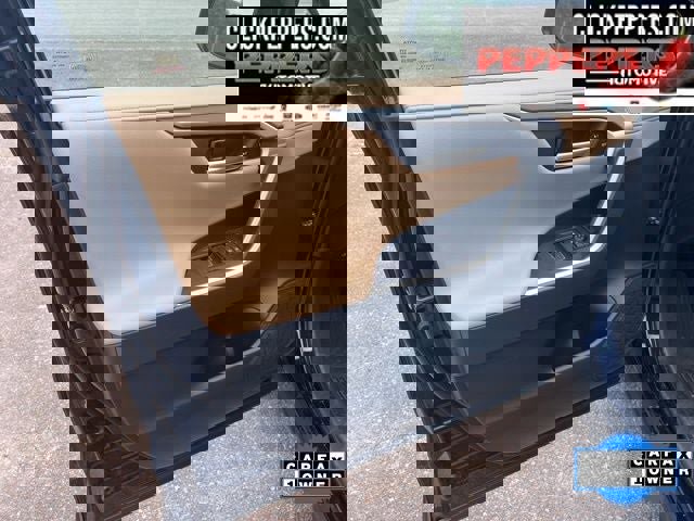 Used 2025 Toyota RAV4 Limited w/ Advanced Technology Package image 12