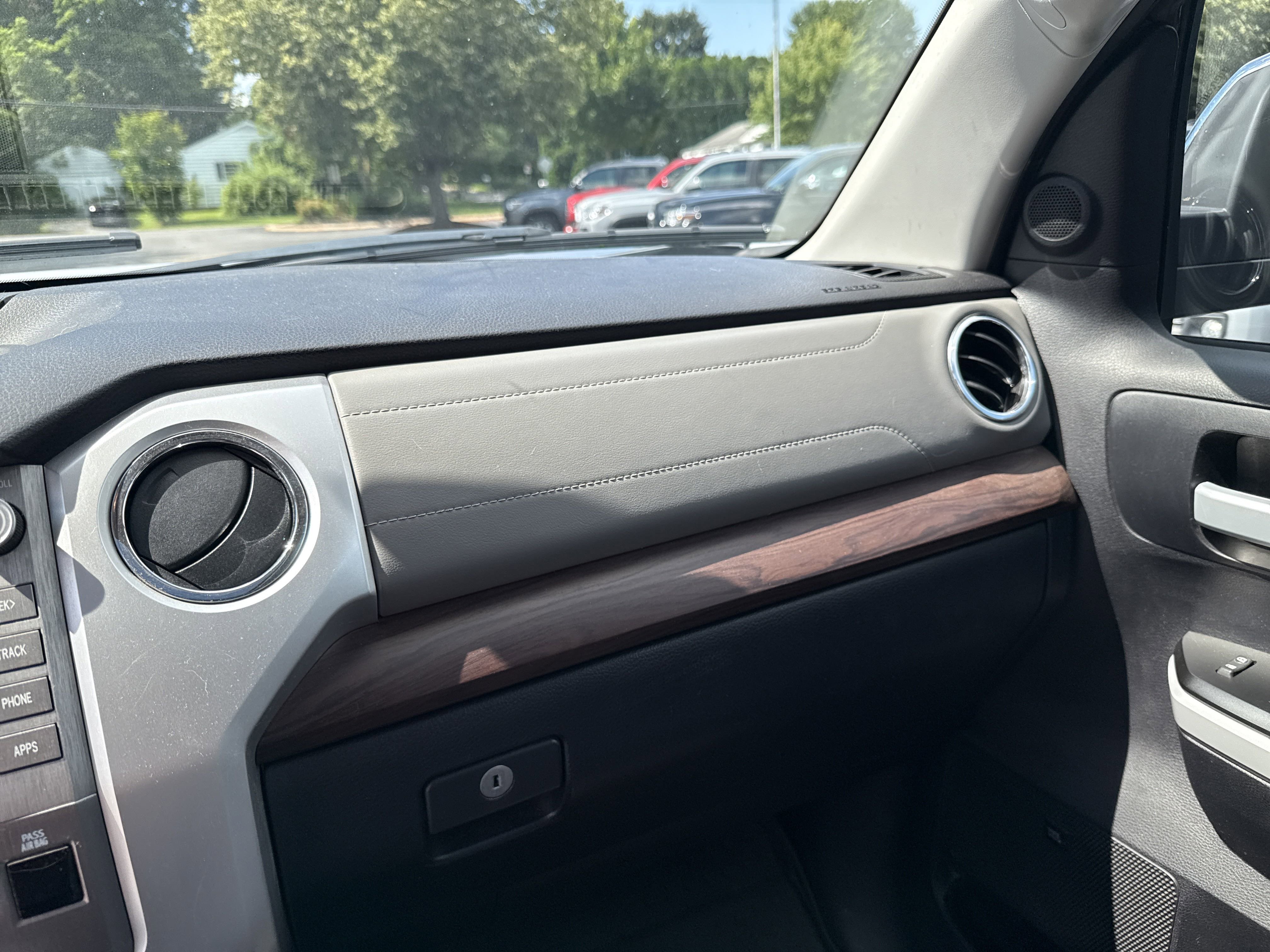 Used 2020 Toyota Tundra Limited image 20