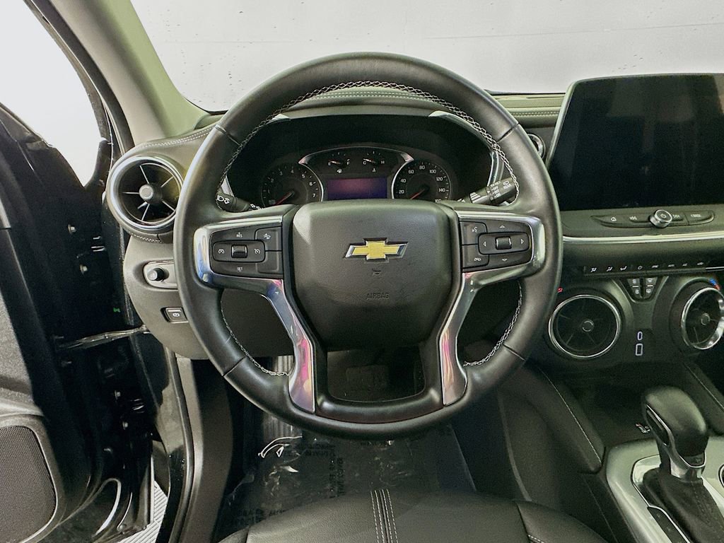 Used 2024 Chevrolet Blazer LT w/ Sound & Technology Package image 16
