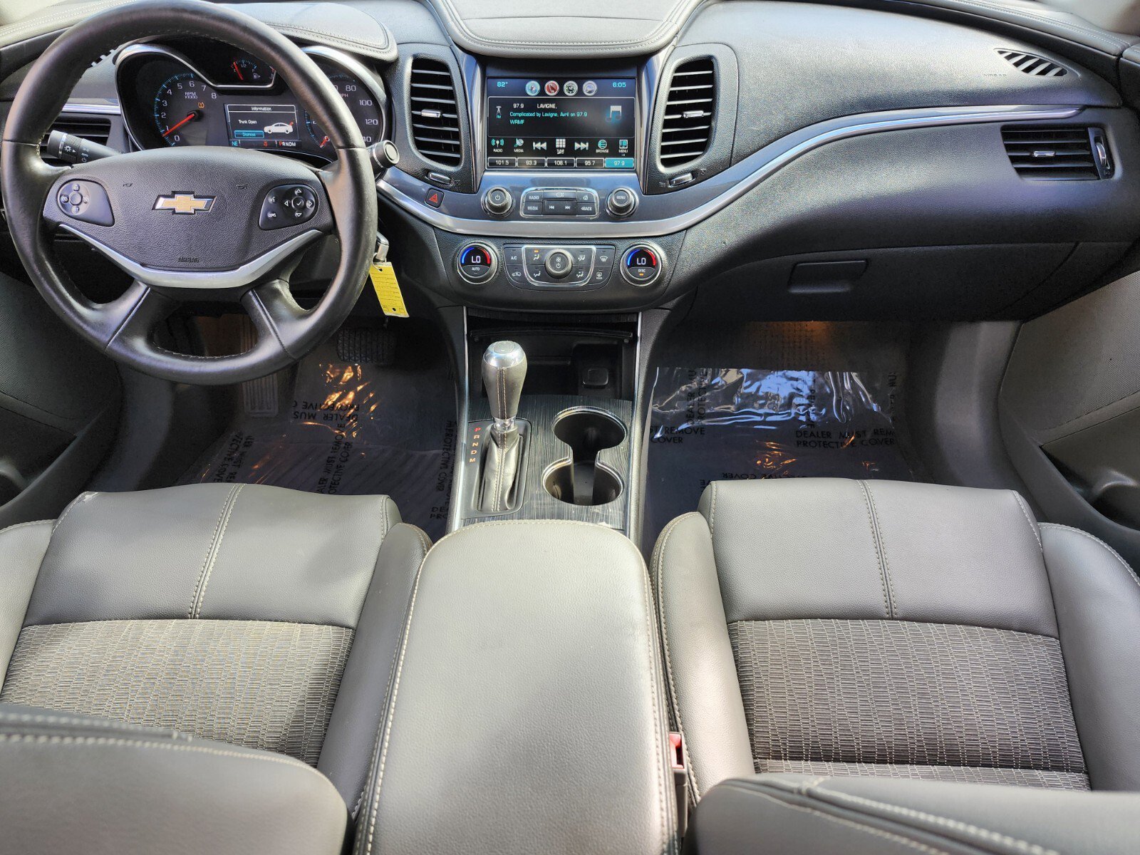 Used 2017 Chevrolet Impala LT image 6