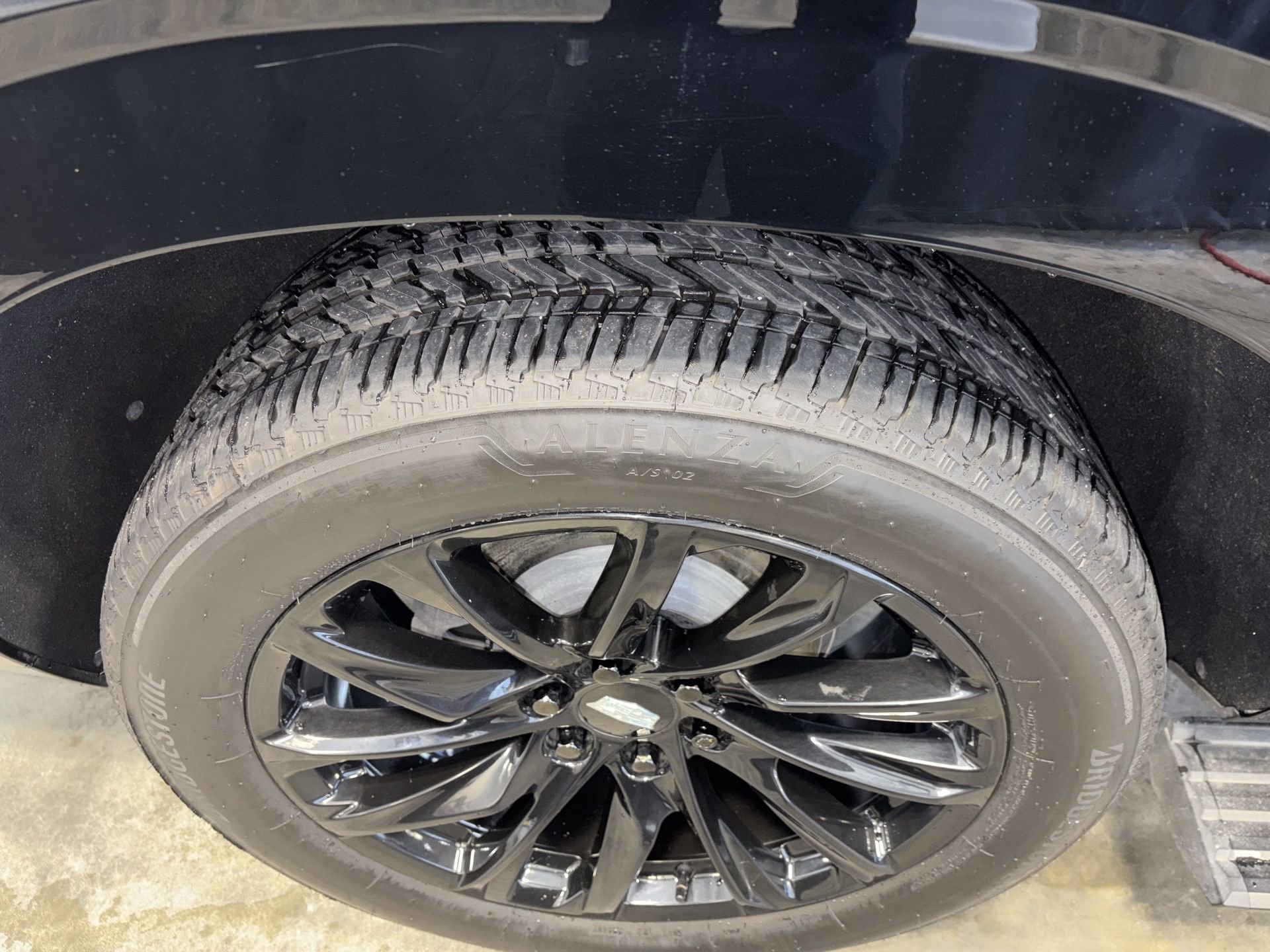 Certified 2023 Cadillac Escalade ESV Sport Platinum w/ LPO, ONYX Package image 15