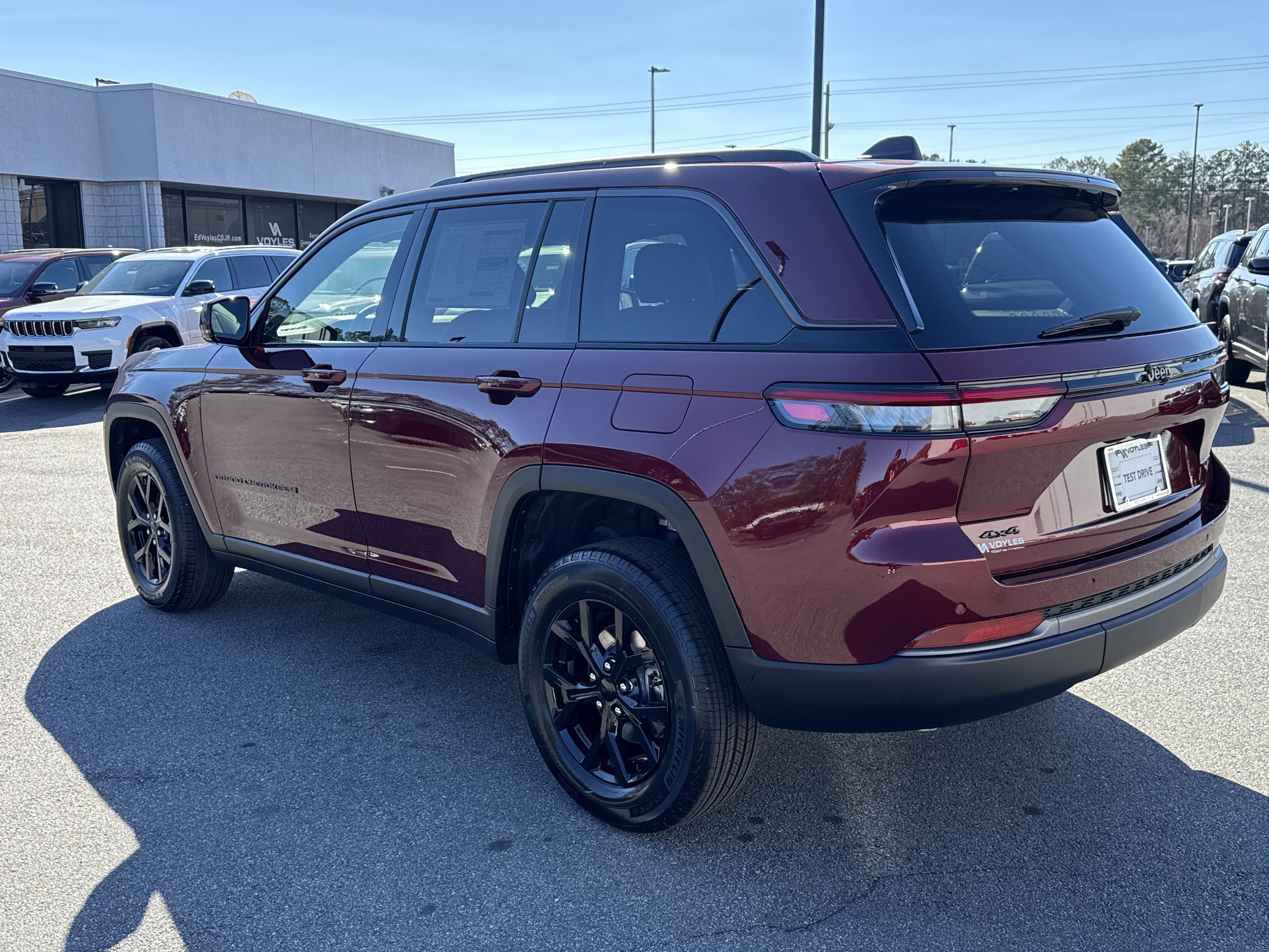New 2026 Jeep Grand Cherokee Altitude image 6