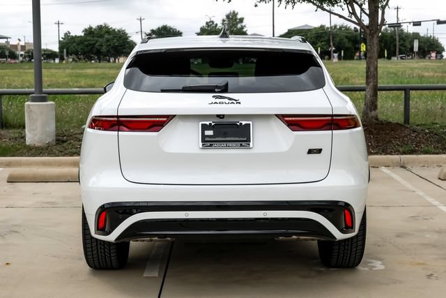 Used 2026 Jaguar F-PACE R-Dynamic S AWD/4WD image 11