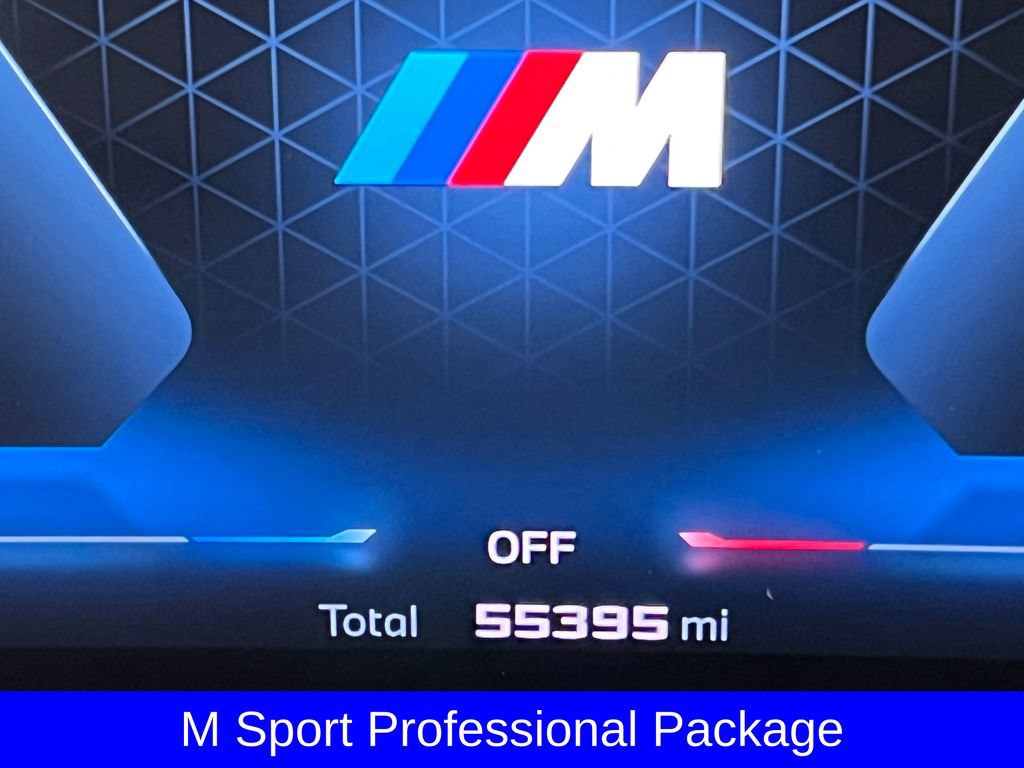 Used 2024 BMW X6 M60i AWD/4WD image 2