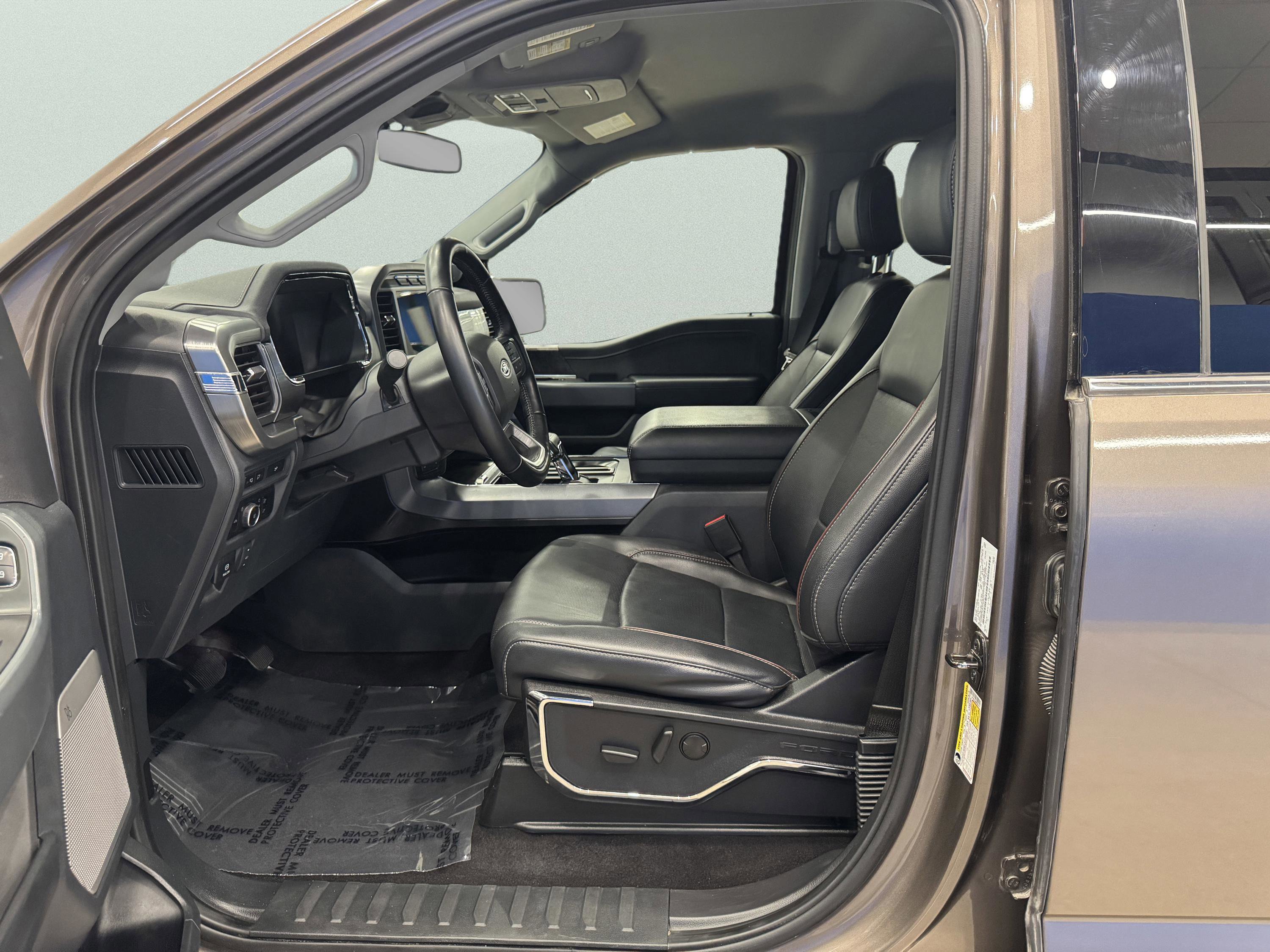 Certified 2023 Ford F150 Lariat w/ Trailer Tow Package AWD/4WD image 10