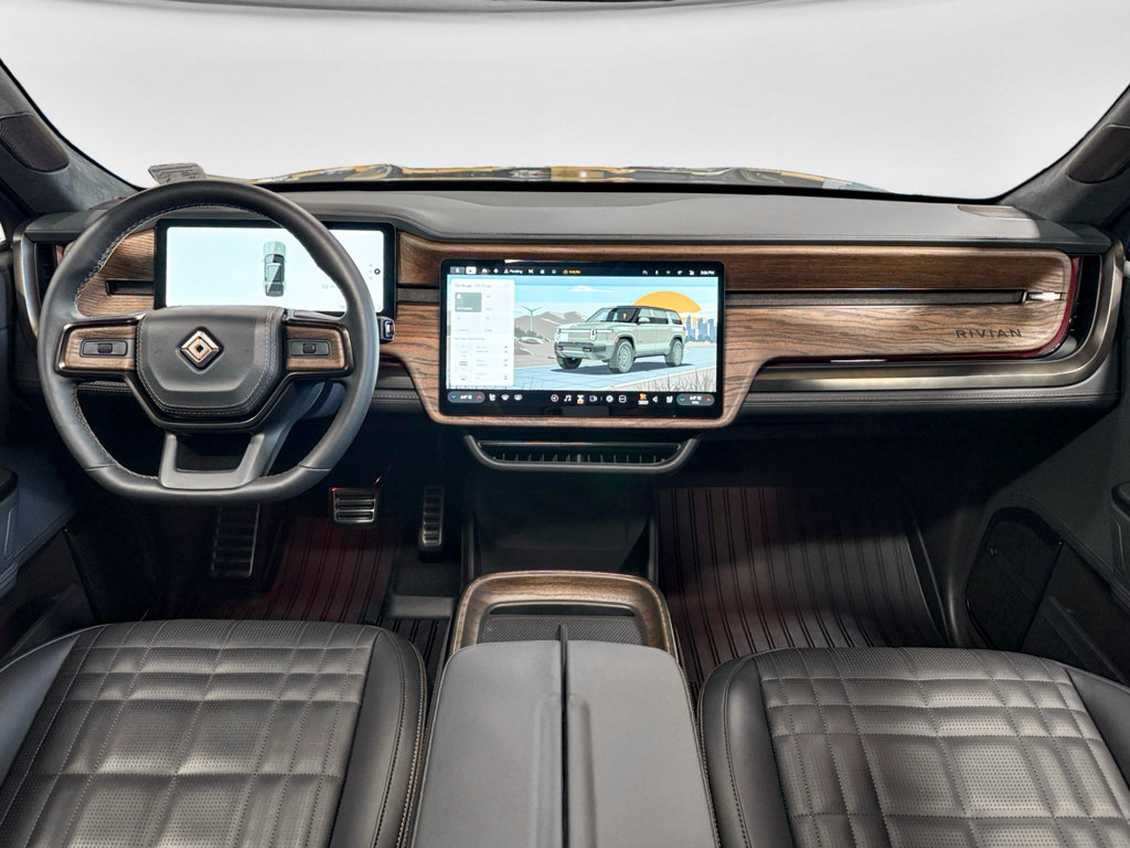Used 2026 Rivian R1S Premium AWD/4WD image 15