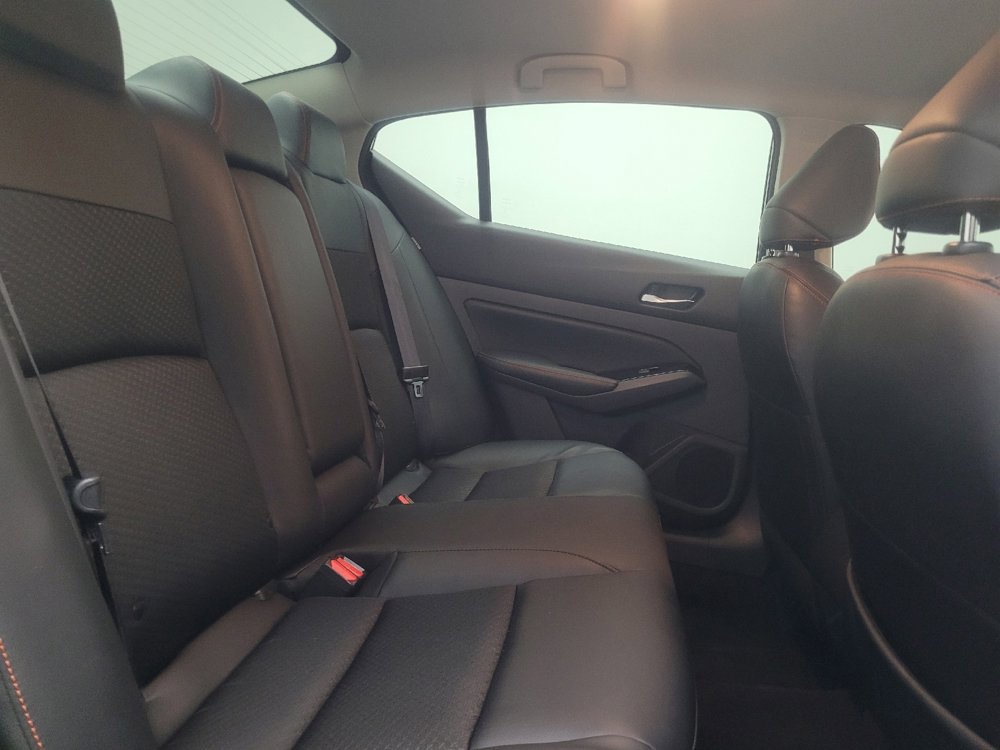 Used 2023 Nissan Altima 2.5 SR image 19