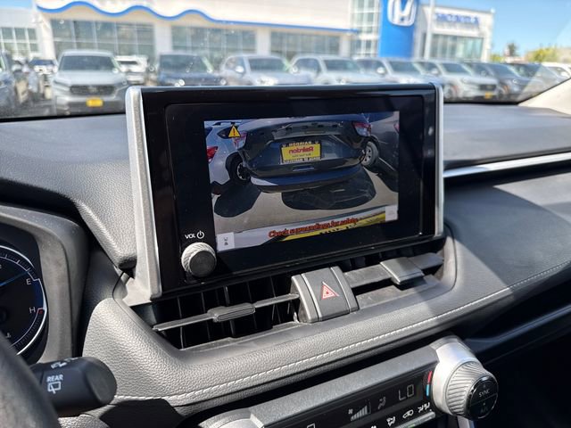 Used 2024 Toyota RAV4 XLE AWD/4WD image 23