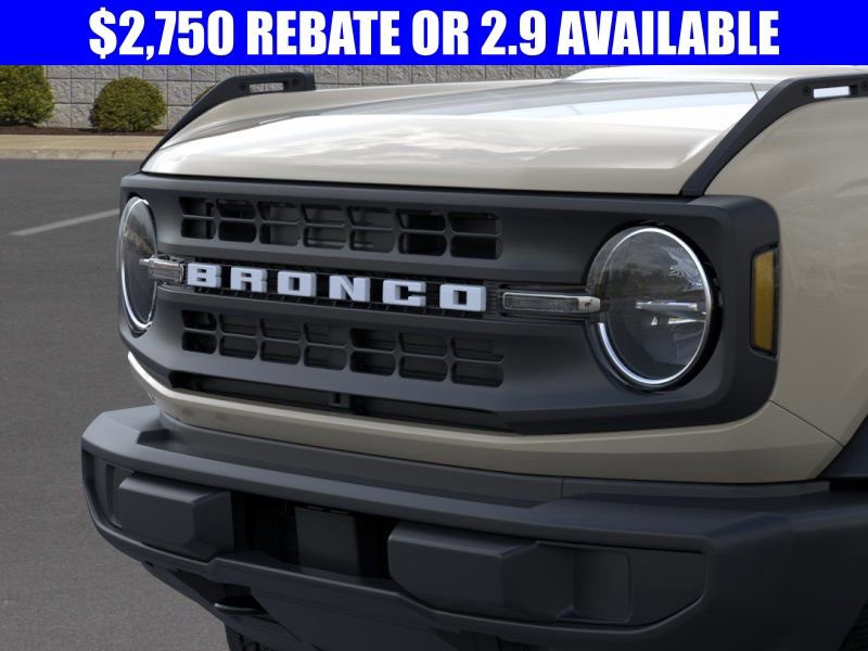 New 2025 Ford Bronco 4-Door image 19
