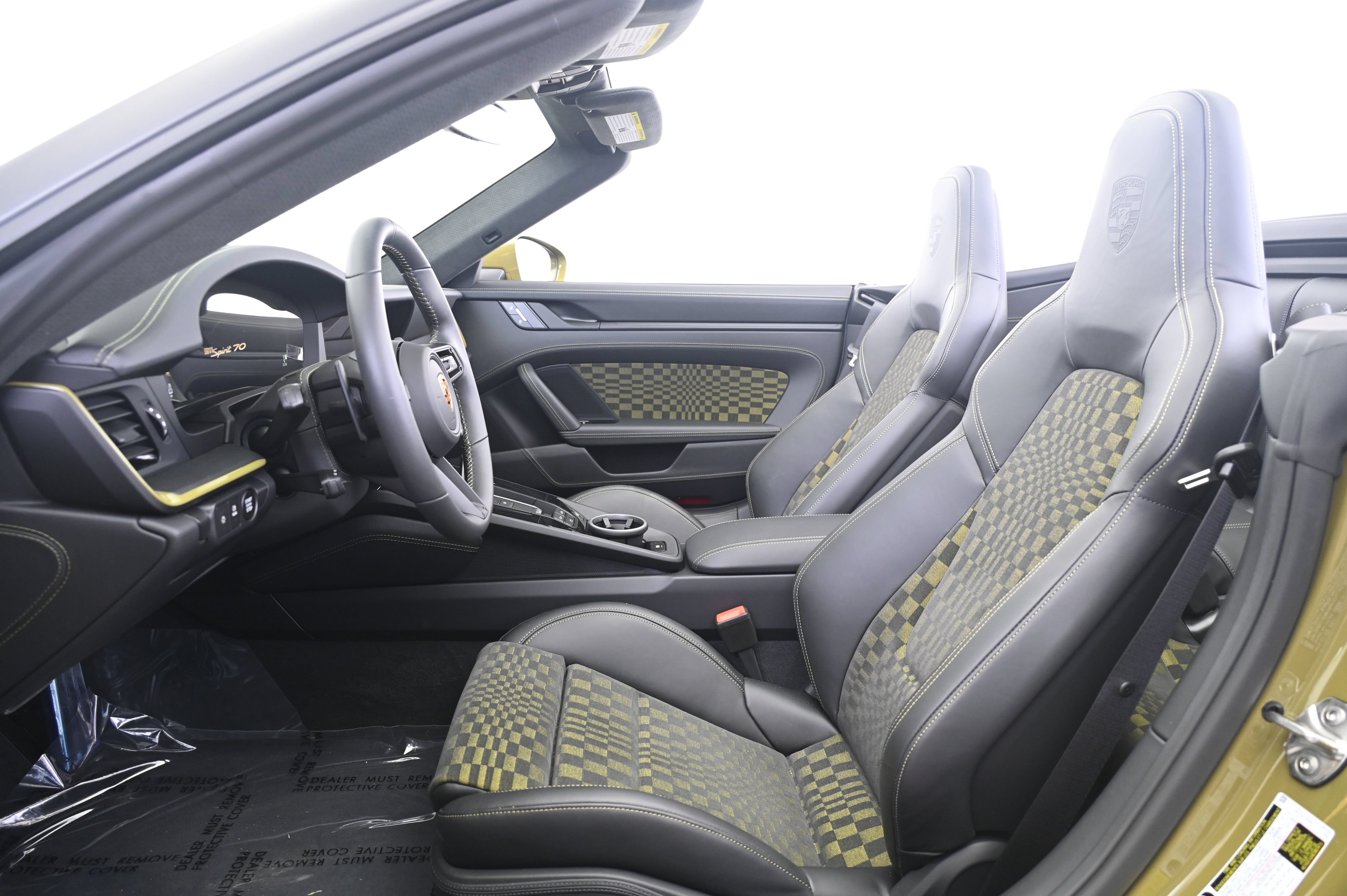 Used 2026 Porsche 911 GTS RWD image 31