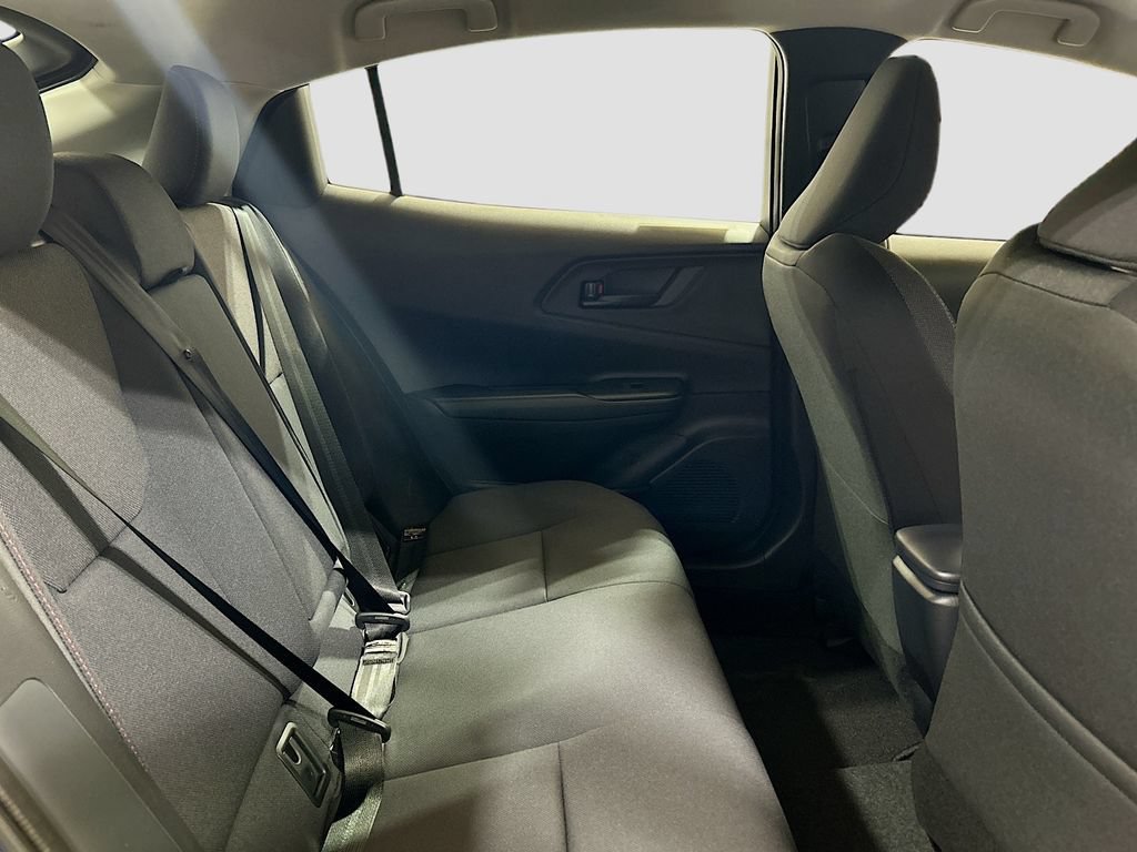 New 2026 Toyota Prius Plug-In Hybrid FWD image 24
