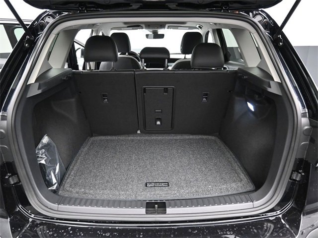 New 2026 Volkswagen Taos SE image 12