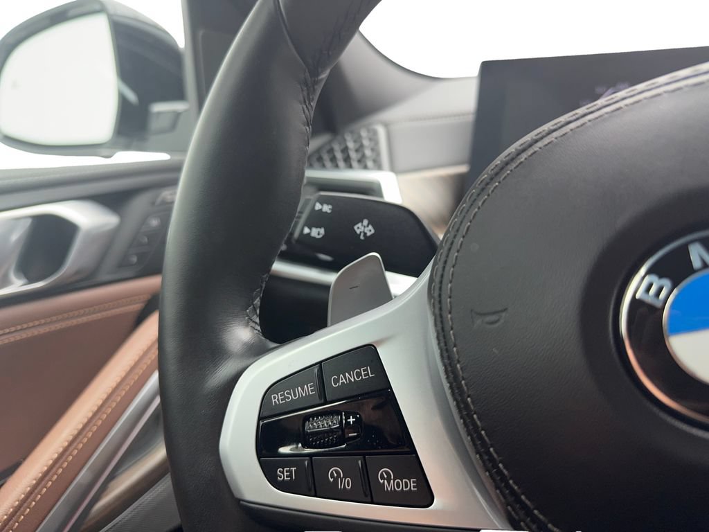 Used 2026 BMW X6 xDrive40i w/ Climate Comfort Package AWD/4WD image 39
