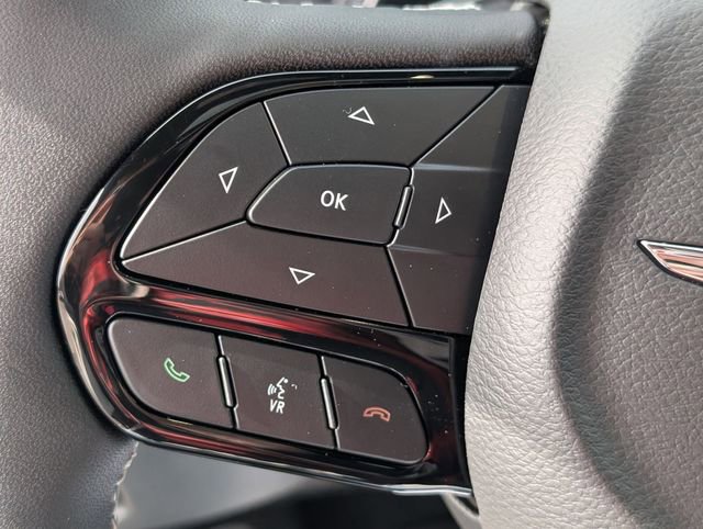 New 2026 Chrysler Pacifica Limited image 16